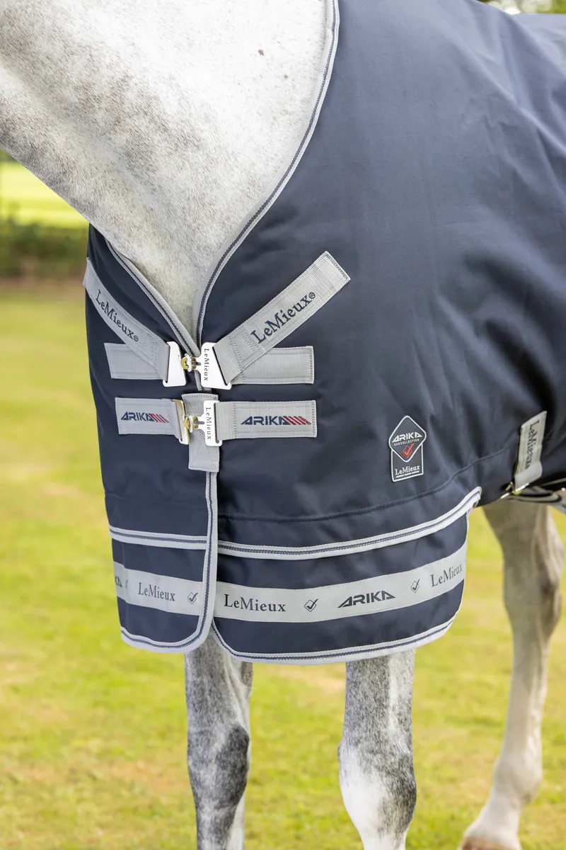 LeMieux Arika Featherweight Turnout Rug - 0g - Navy-2