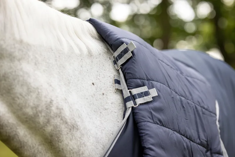 LeMieux Arika Featherweight Turnout Rug - 0g - Navy-5