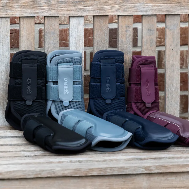 Eskadron Mesh Tendon Brushing Boots - Black-1